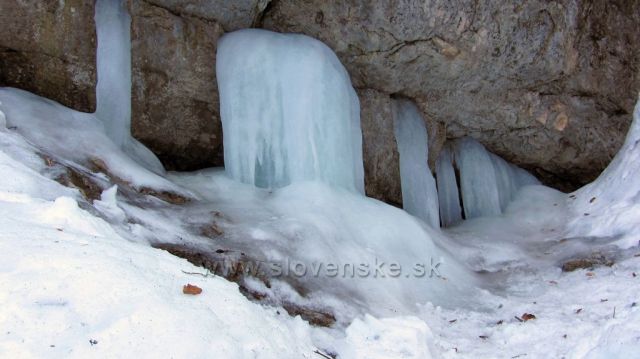 ledové kaskády v Janošíkových dierach