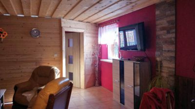 Liptovská chata pri potoku