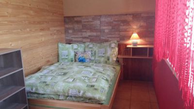 Liptovská chata pri potoku