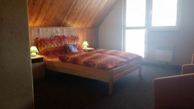 Liptovská chata pri potoku