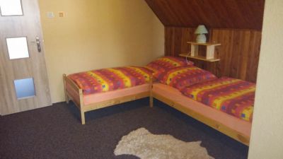 Liptovská chata pri potoku