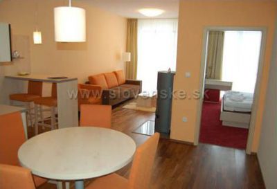 Apartmán v hoteli Crocus s kozubom