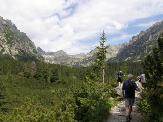 u Popradského plesa-Vysoké Tatry