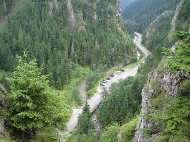 Vrátna dolina ze Zbojnického chodníka