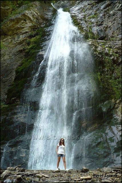 Šútovský vodopád (výška 38m)
