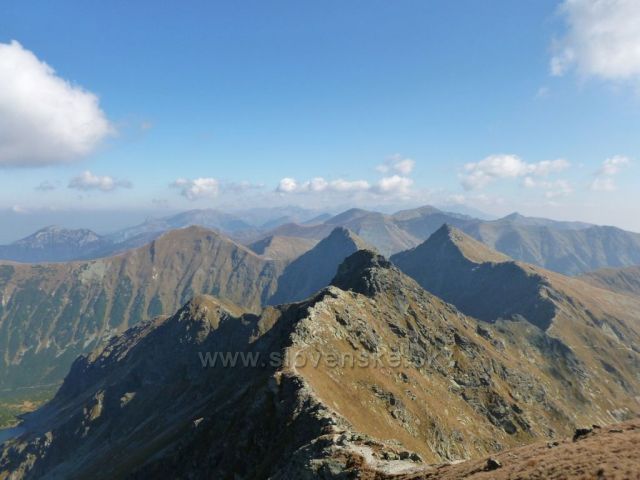 Roháčské vrcholy. Pohled z Hrubé kopy na východ