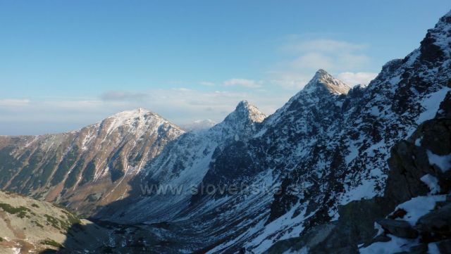 pohled na hřeben směrem na Ostrý roháč ze Smutného sedla