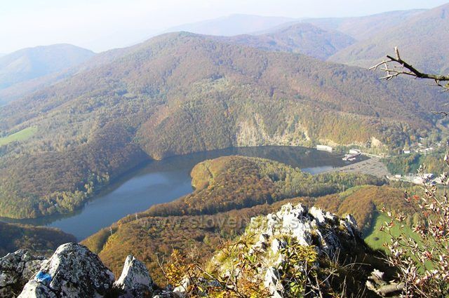 Pohľad zo Sivca na Ružín