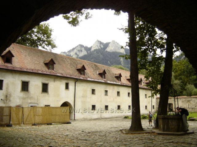 Červený Kláštor-Tri koruny