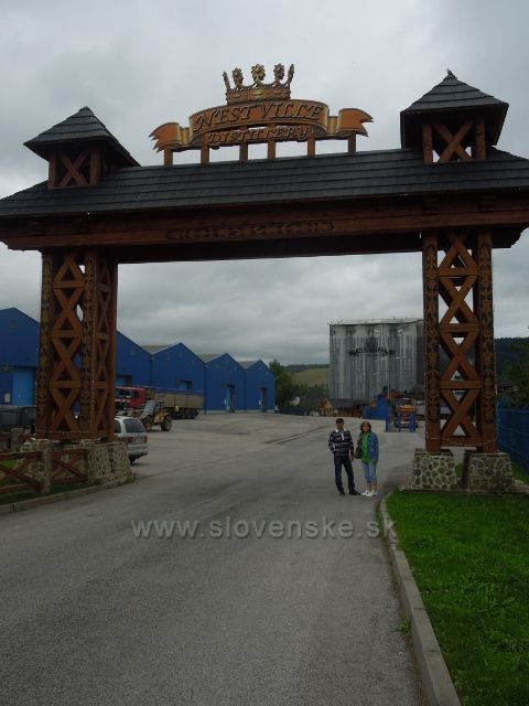 Nestville park v Hniezdnom