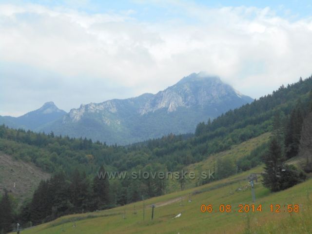 Velký a Malý Rozsutec- pohled z Poludňového Grúňa