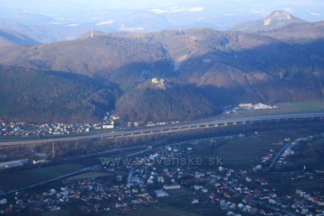 Považský hrad z Manina