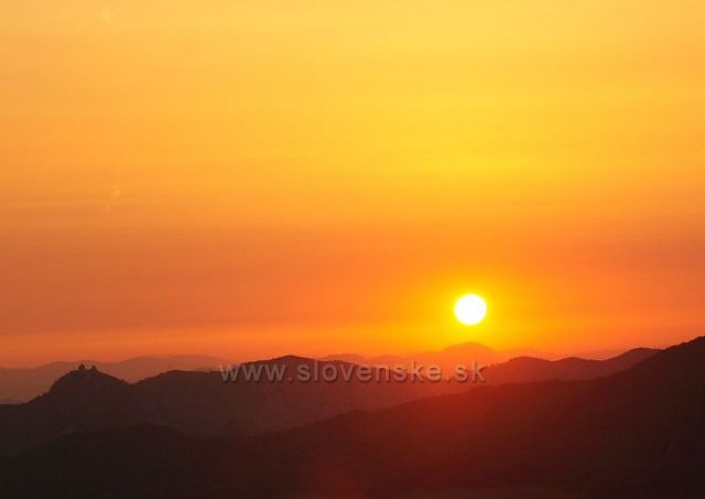východ slunce- Velký Manín
24.7.2016