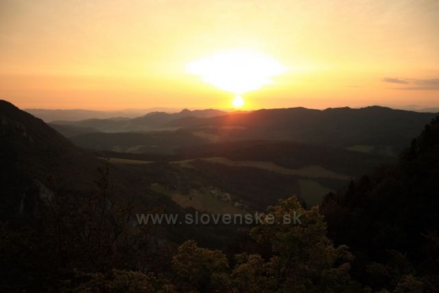 východ slunce- Velký Manín
24.7.2016