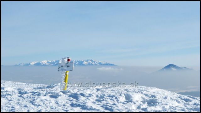 Západné Tatry a Velký Choč z hřebene Malé Fatry