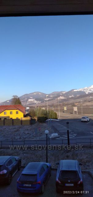 Pohled z okna hotelu