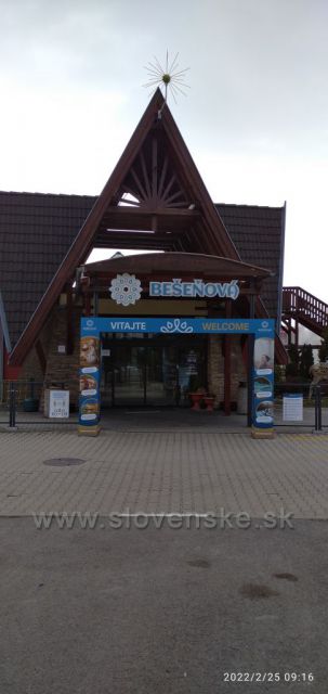 Recepce, hlavní vstup