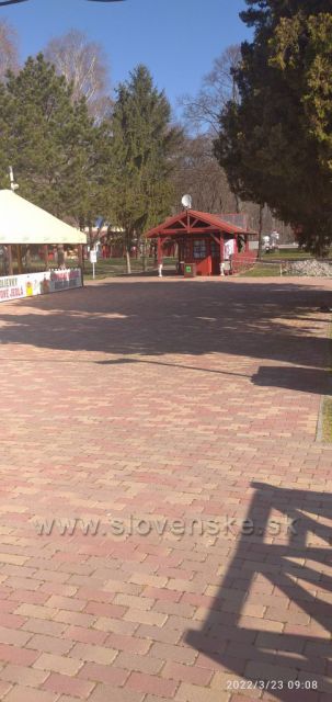 občerstvení+ suvenýry