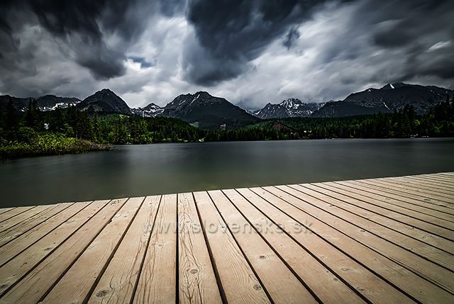 Mračno nad Štrbskám Plesem