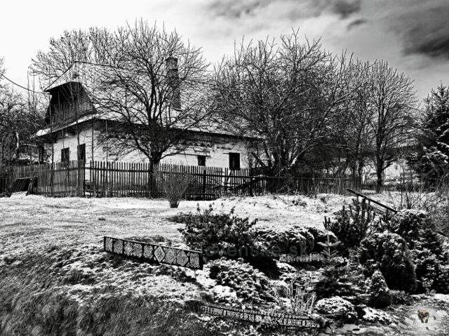 Jeden pocukrovaný domek v Čičmanech